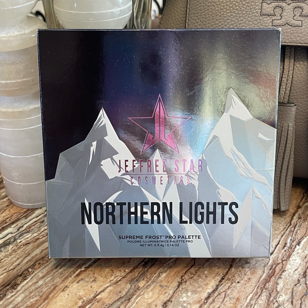 J⭐️ Northern Lights Palette